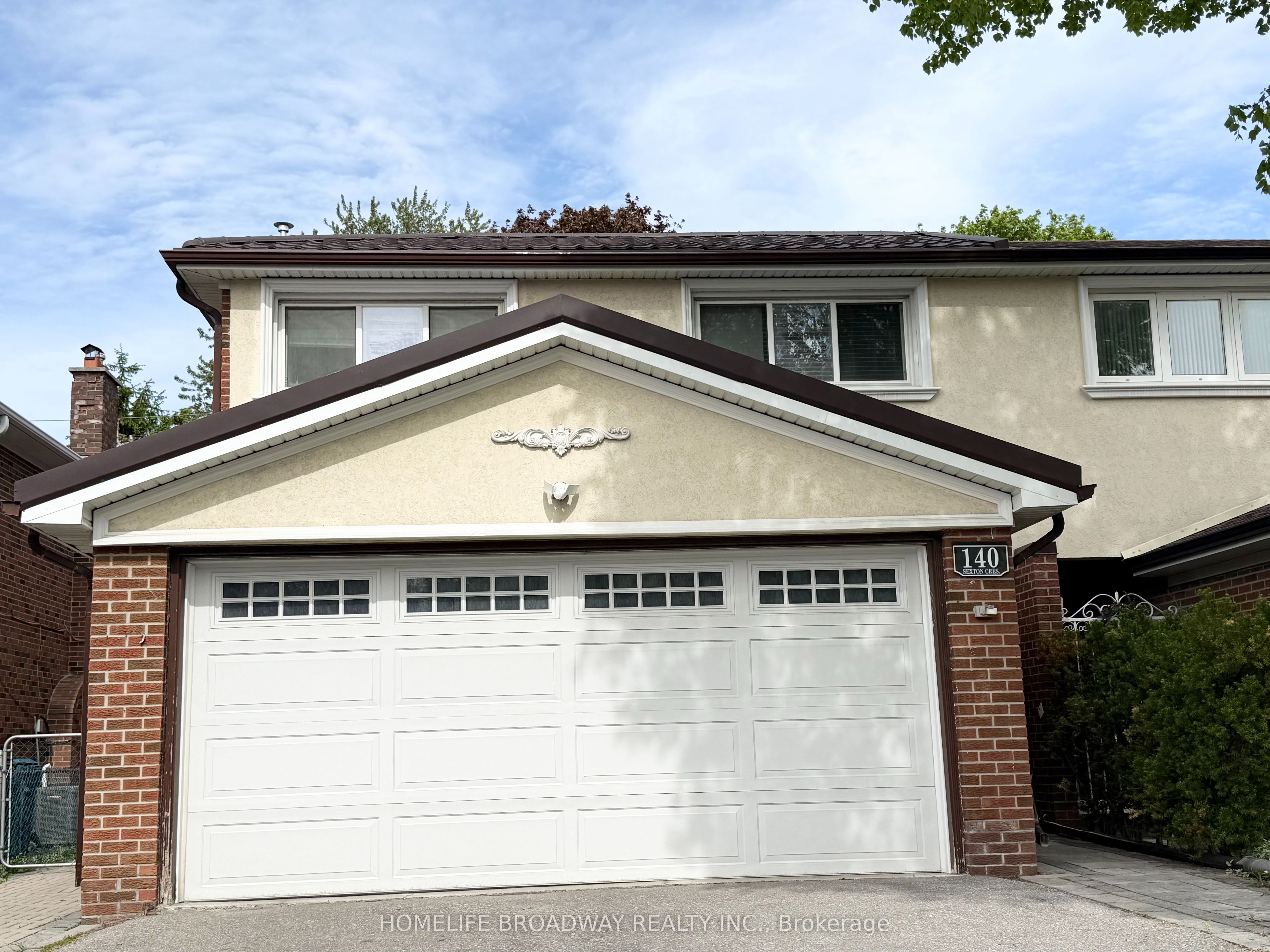 Photo 1 of 9 — 140 Sexton Crescent Bsmt Bdrm 3, Toronto, ON M2H 2L6