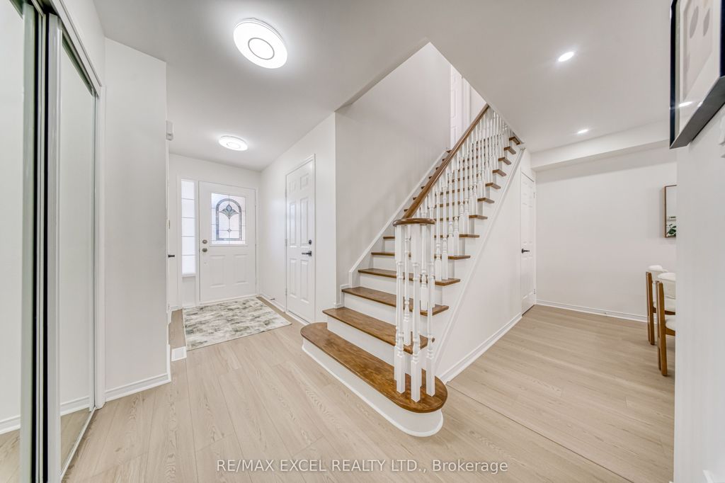 Photo of 114 Michelle Drive, Vaughan, ON L4L 9B9 (MLS # N13061046)