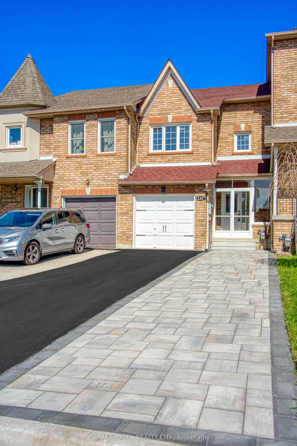 Photo of 114 Michelle Drive, Vaughan, ON L4L 9B9 (MLS # N13061046)