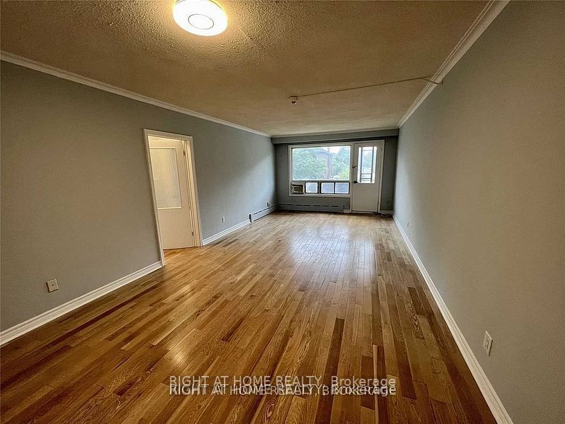 139 Royal York Road 3