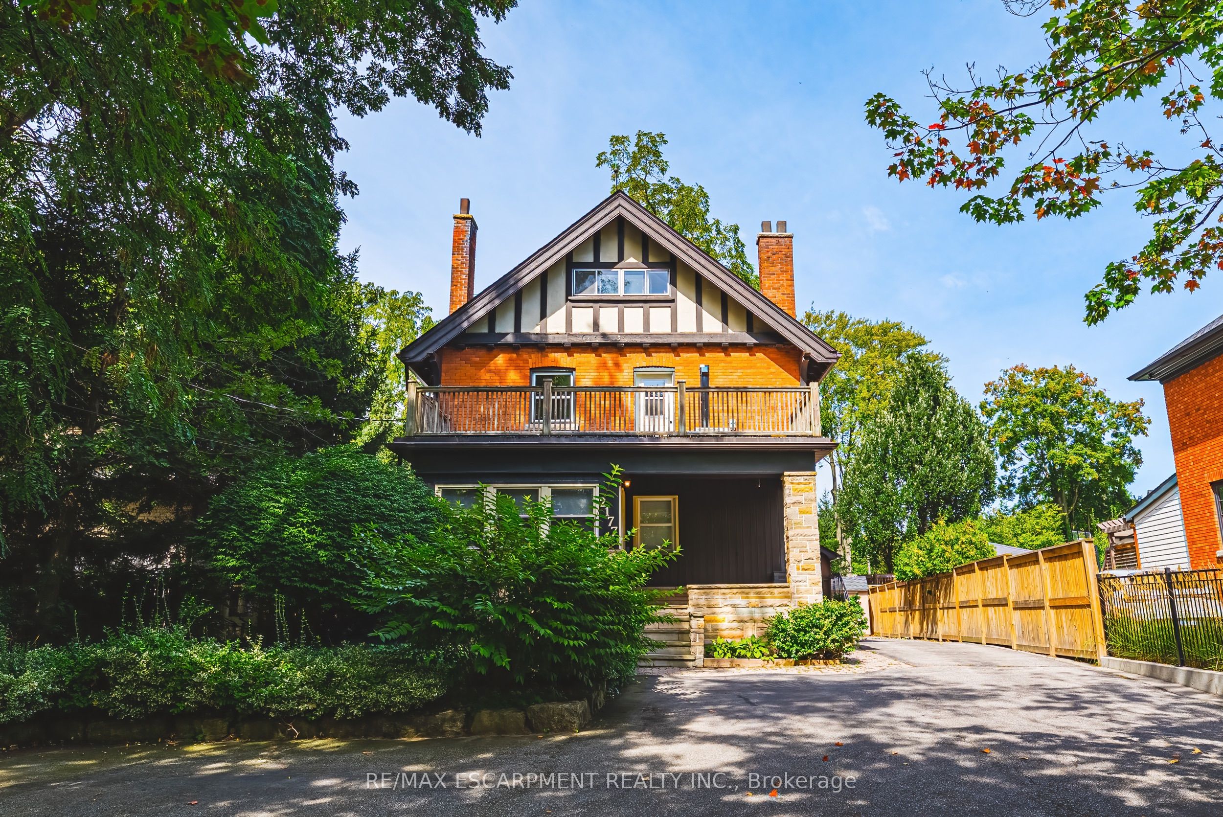 2177 Lakeshore Road