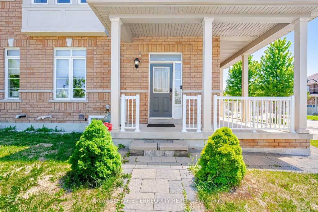 Photo of 36 Chokecherry Crescent, Markham, ON L6E 0J5 (MLS # N13659260)