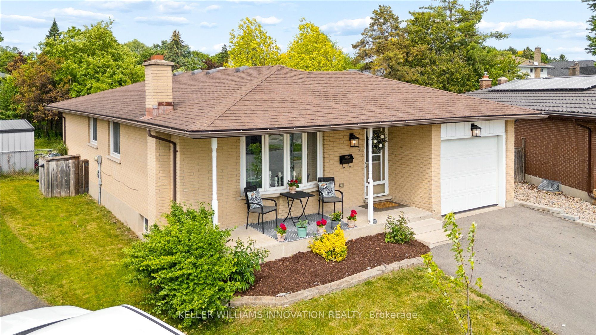 22 Brookside Crescent
