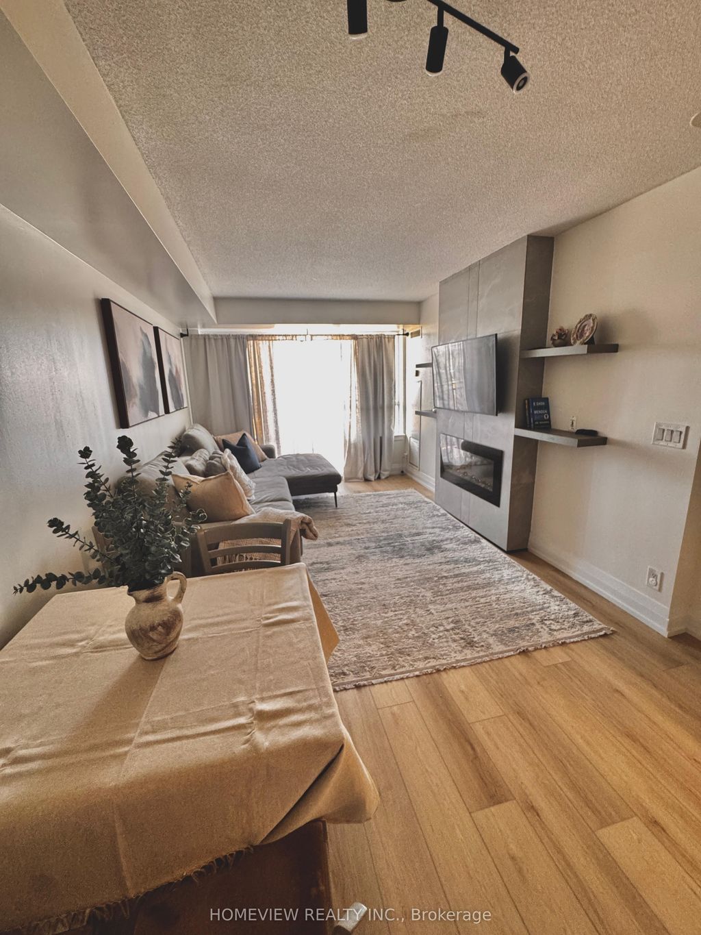 Photo of 1070 Sheppard Avenue W #1211, Toronto, ON M3J 0G8 (MLS # W12455784)