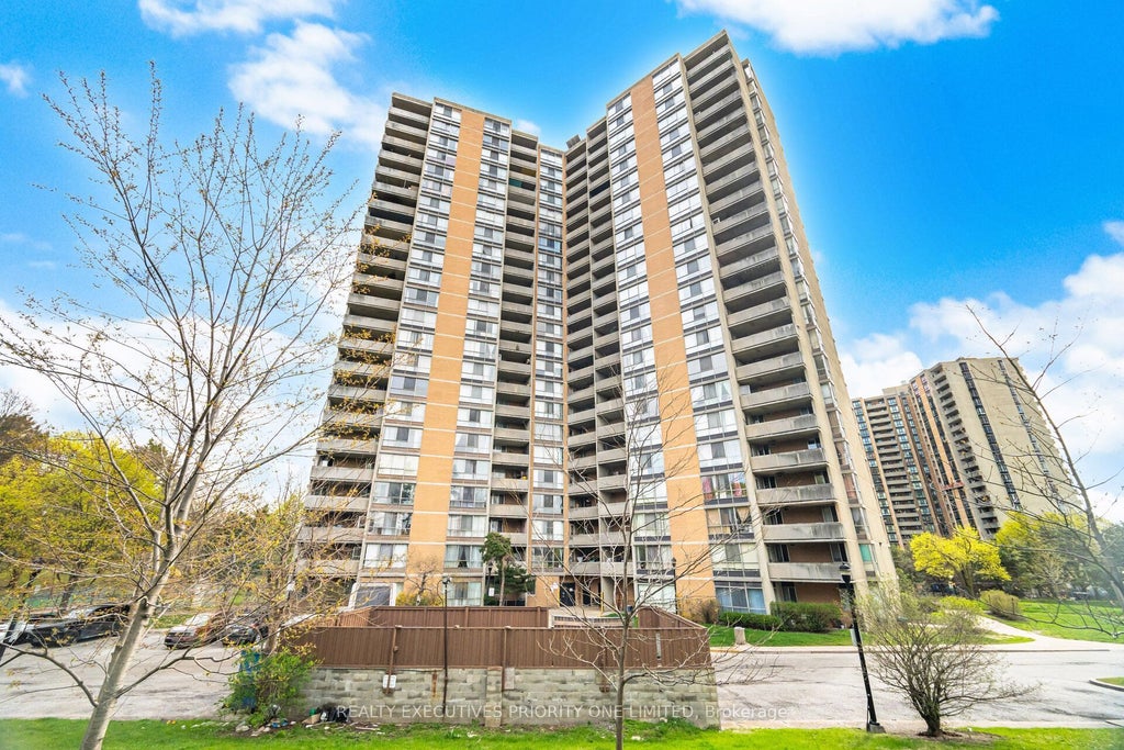 Photo of 10 Martha Eaton Way #1802, Toronto, ON M6M 5B3 (MLS # W13619698)