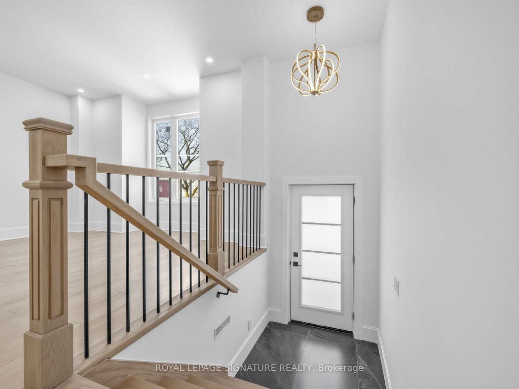 Photo of 21B Roseland Drive, Toronto, ON M8W 1Y3 (MLS # W12845882)