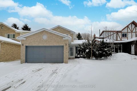 86 Breckonwood Crescent Markham ON L3T 5E8