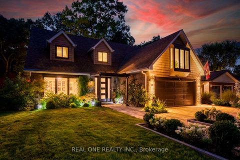 1005 Fair Birch Drive Mississauga ON L5H 1M4