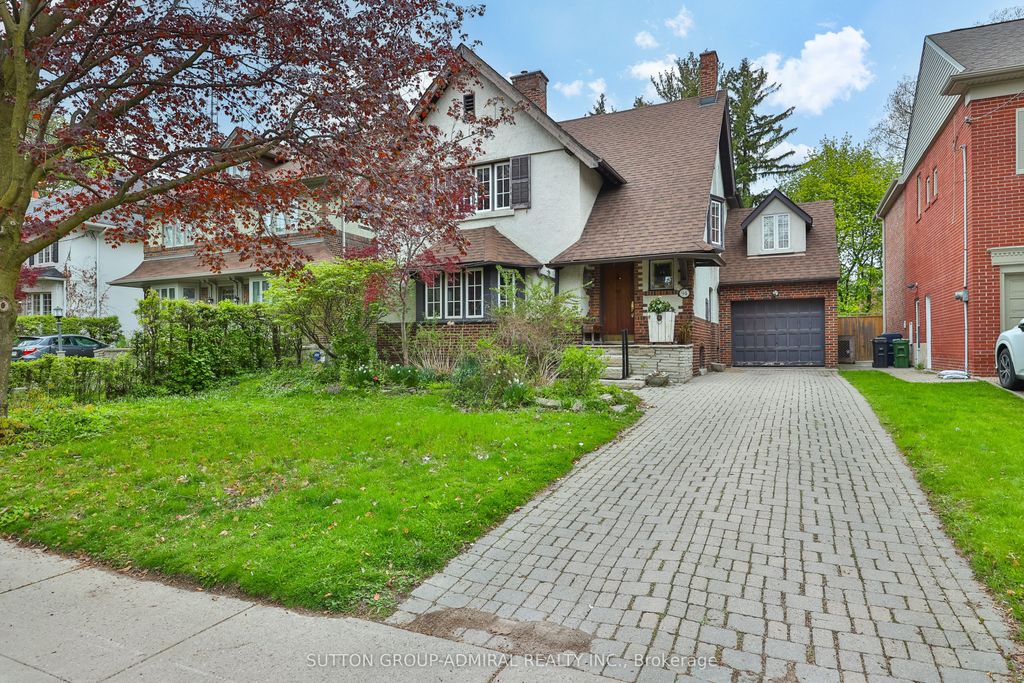 Photo of 94 St Leonard's Avenue, Toronto, ON M4N 1K5 (MLS # C13142084)