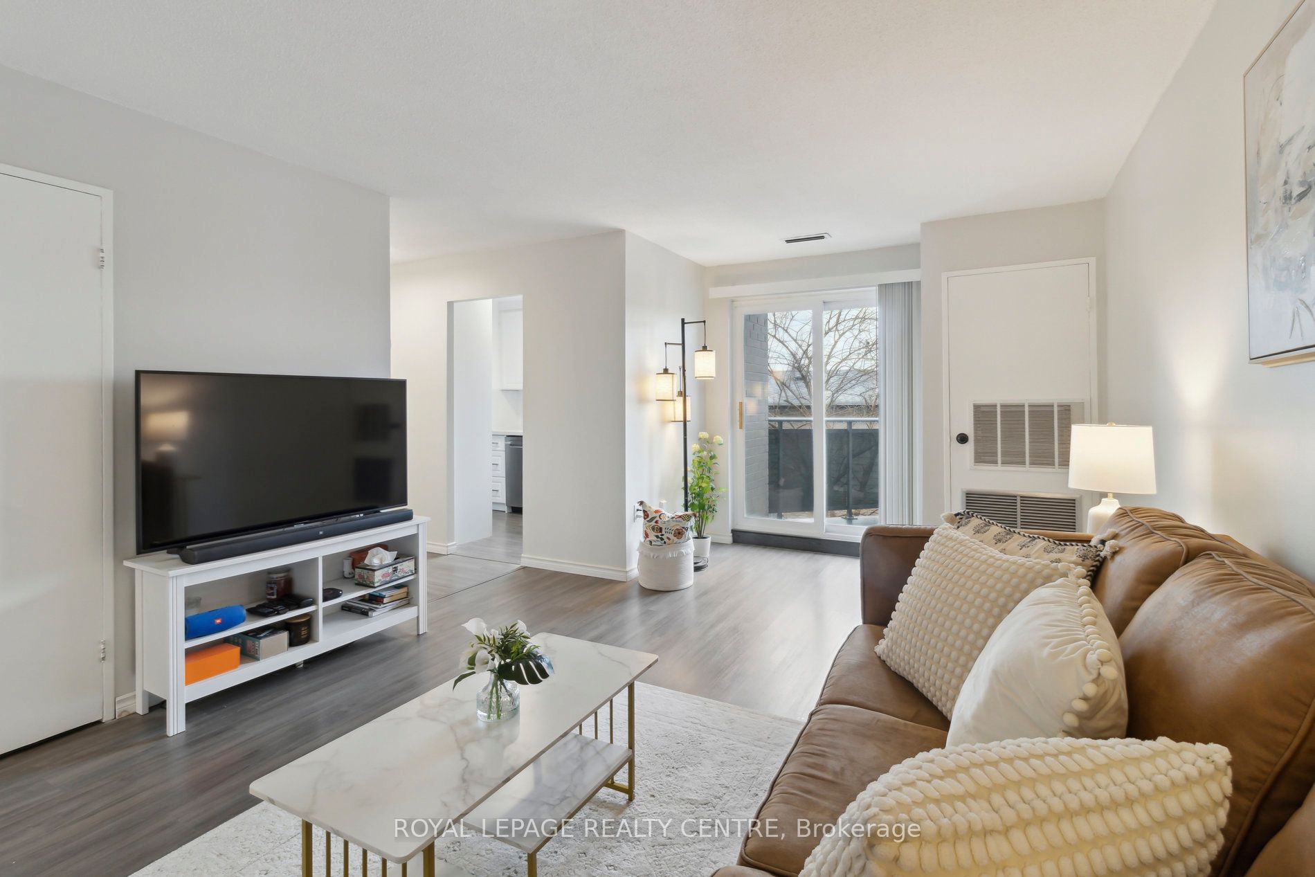 2001 Bonnymede Drive 214