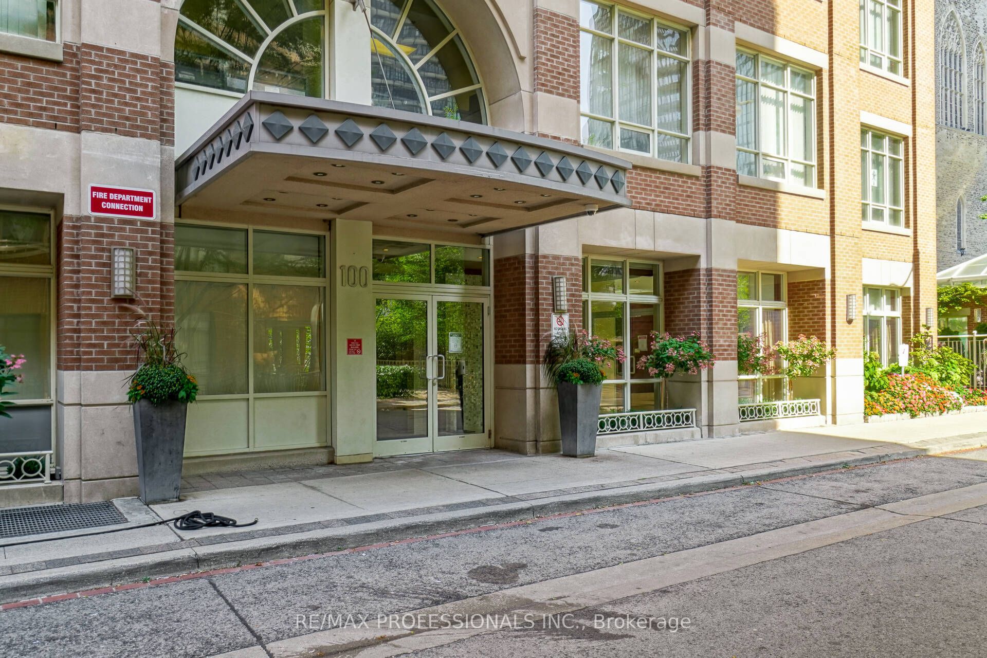 100 Hayden Street 1107
