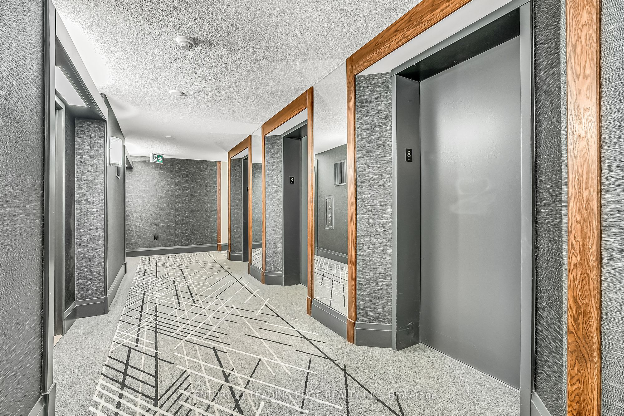 705 King Street W 805