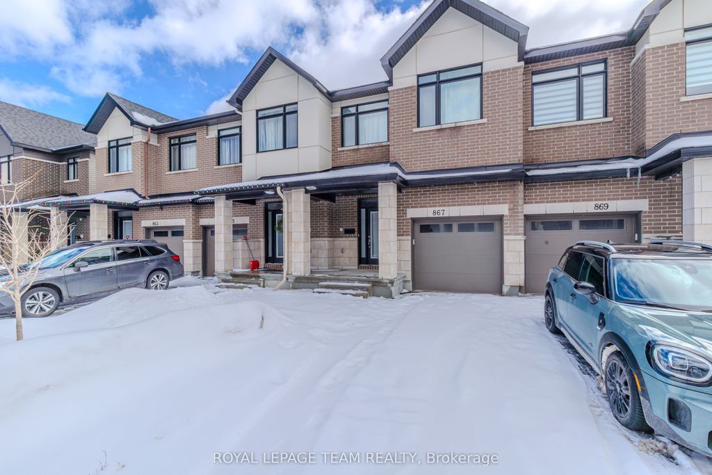 Photo of 867 Anciano Crescent, Kanata, ON K2S 2R8 (MLS # X12912326)