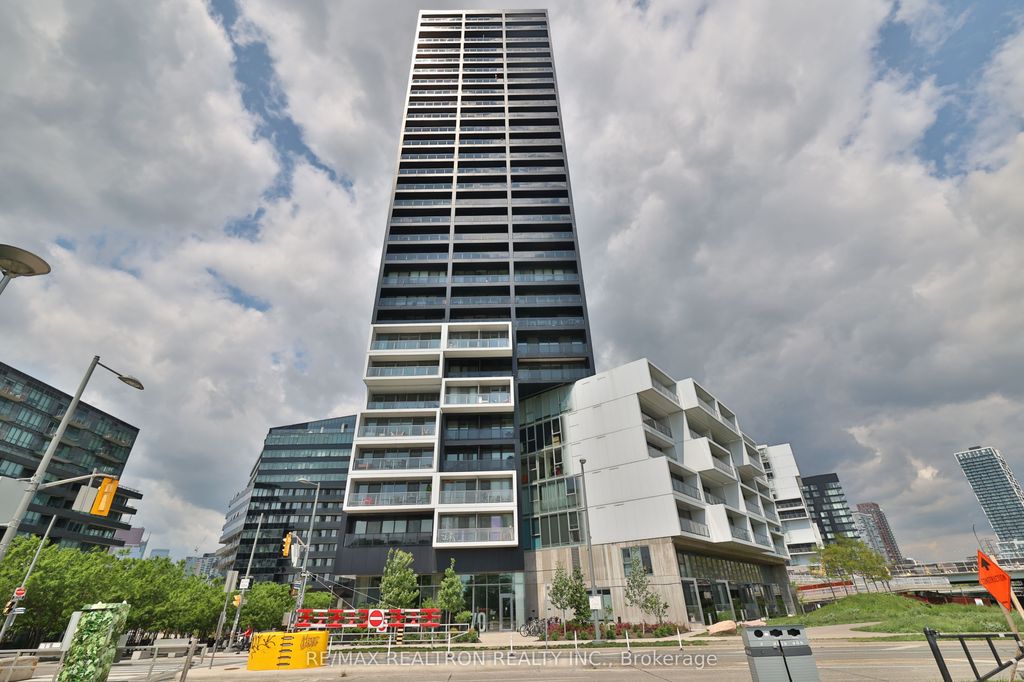 Photo of 170 Bayview Avenue #603, Toronto, ON M5A 0M4 (MLS # C13544886)