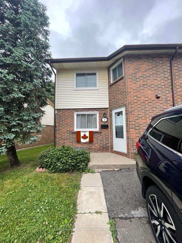 Photo of 5982 Dunn Street #4, Niagara Falls, ON L2G 7J9 (MLS # X13751802)