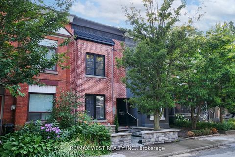 414 Clendenan Avenue Toronto ON M6P 2X6
