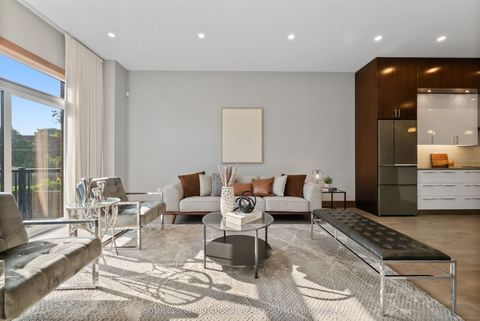 28A Twenty First Street Toronto ON M8V 3L7