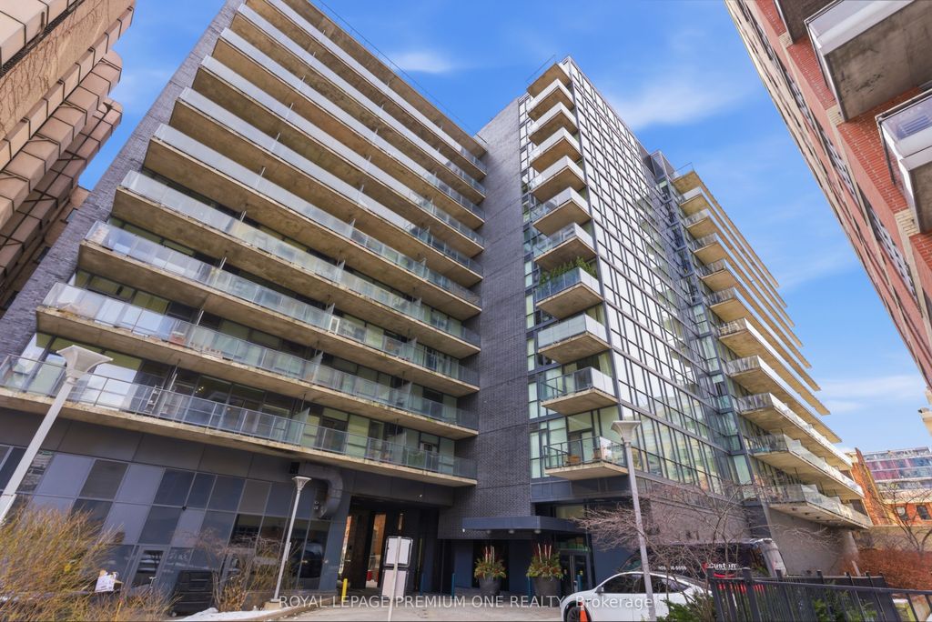 Photo of 478 King Street W #902, Toronto, ON M5V 0A8 (MLS # C12954884)