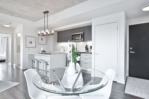 665 Kingston Road 503 Toronto ON M4E 0B6