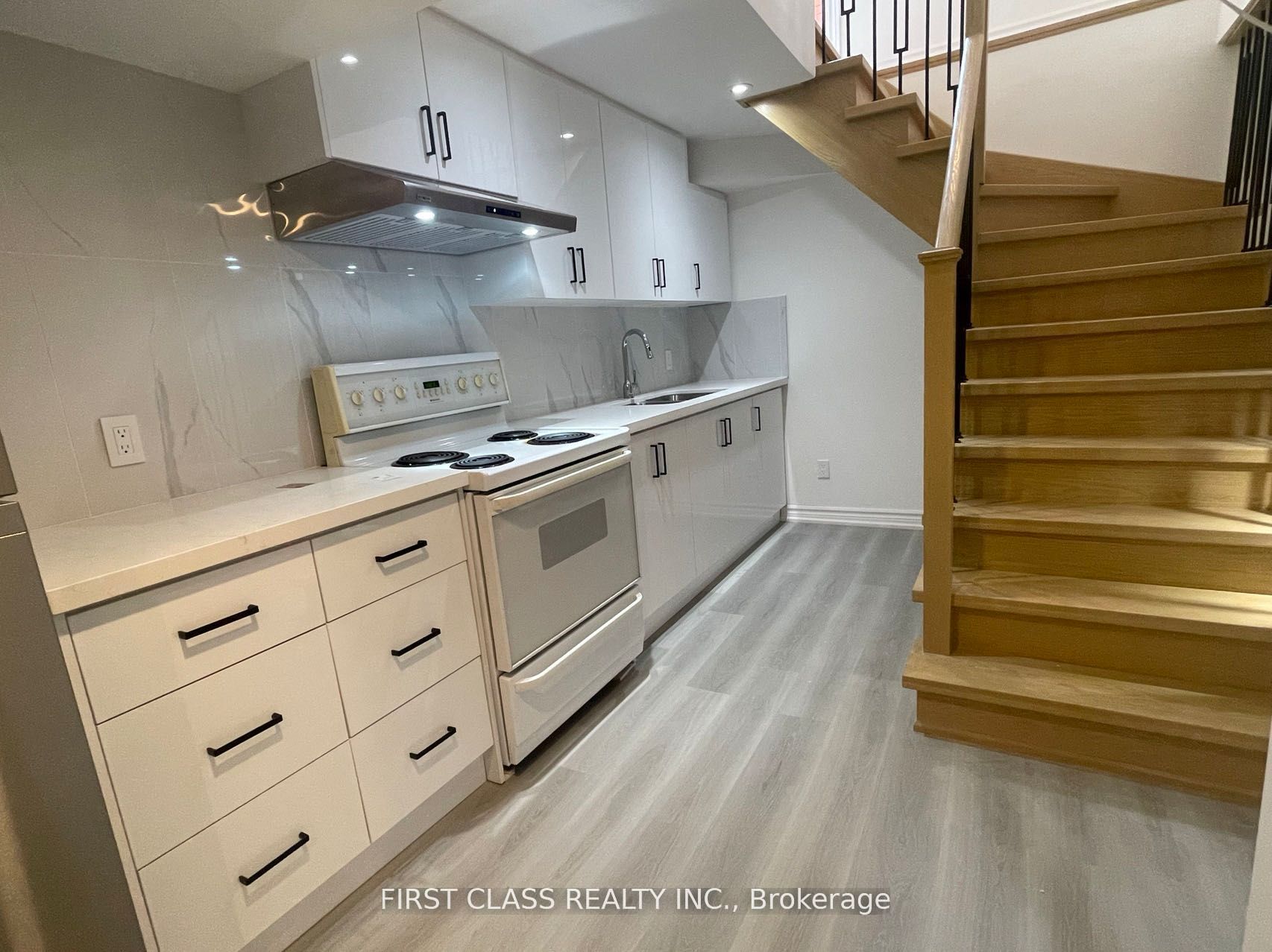 36 Soho Crescent Basement