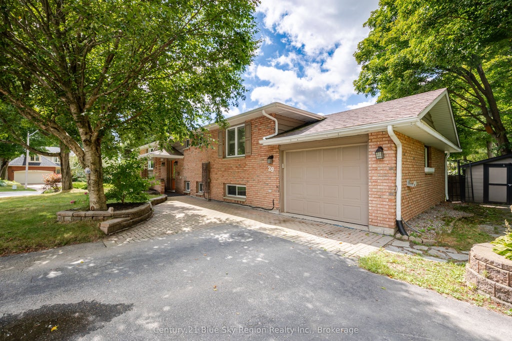 Photo of 29 Carriage Crescent, North Bay, ON P1C 1G5 (MLS # X13719740)