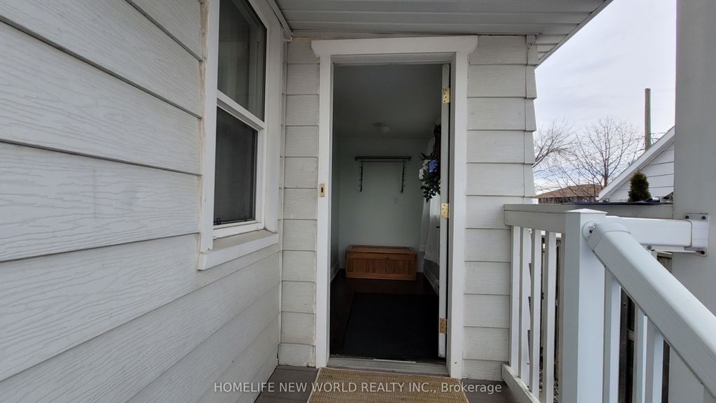 Photo of 67 Bingham Street, Bradford West Gwillimbury, ON L3Z 1X3 (MLS # N13017694)