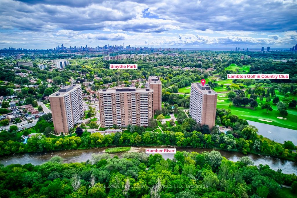 Photo of 240 Scarlett Road #405, Toronto, ON M6N 4X4 (MLS # W12371821)