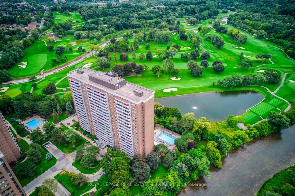 Photo of 240 Scarlett Road #405, Toronto, ON M6N 4X4 (MLS # W12371821)