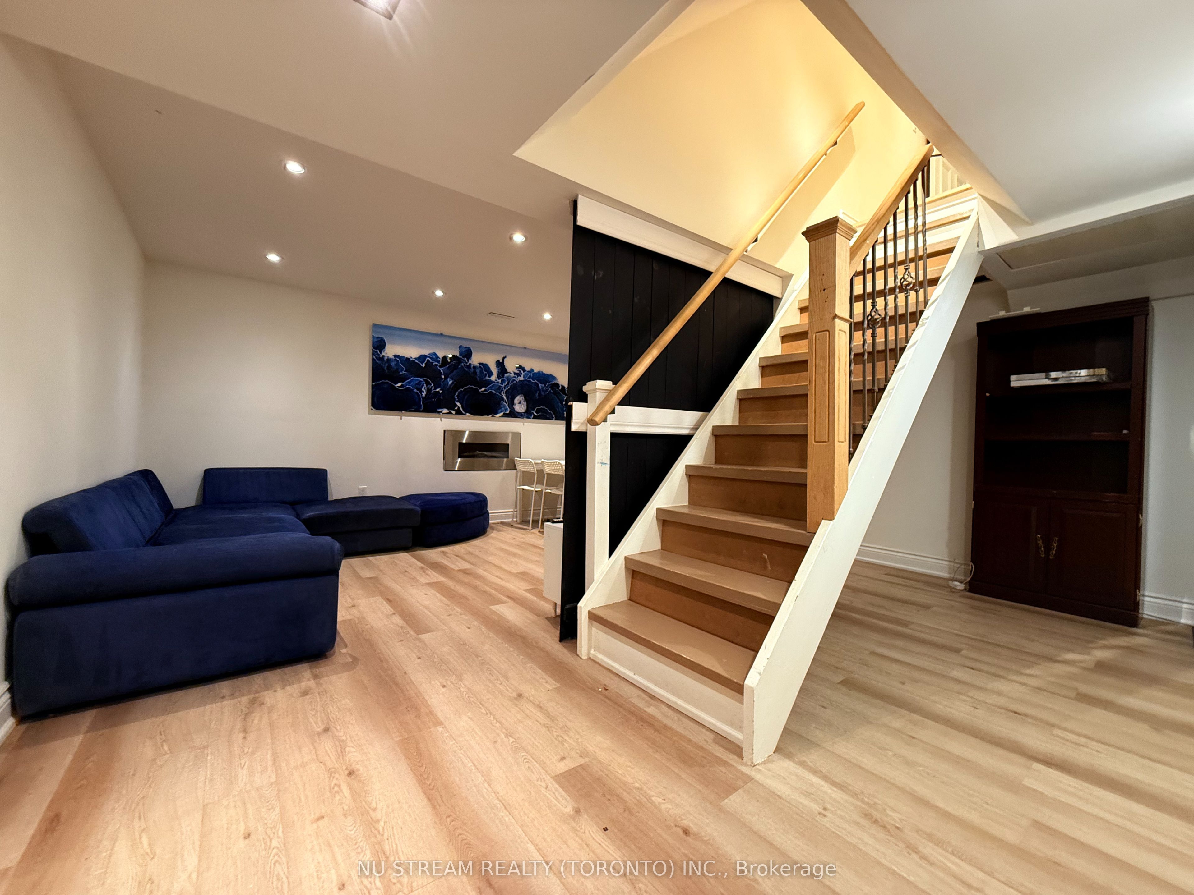 45 Henricks Road