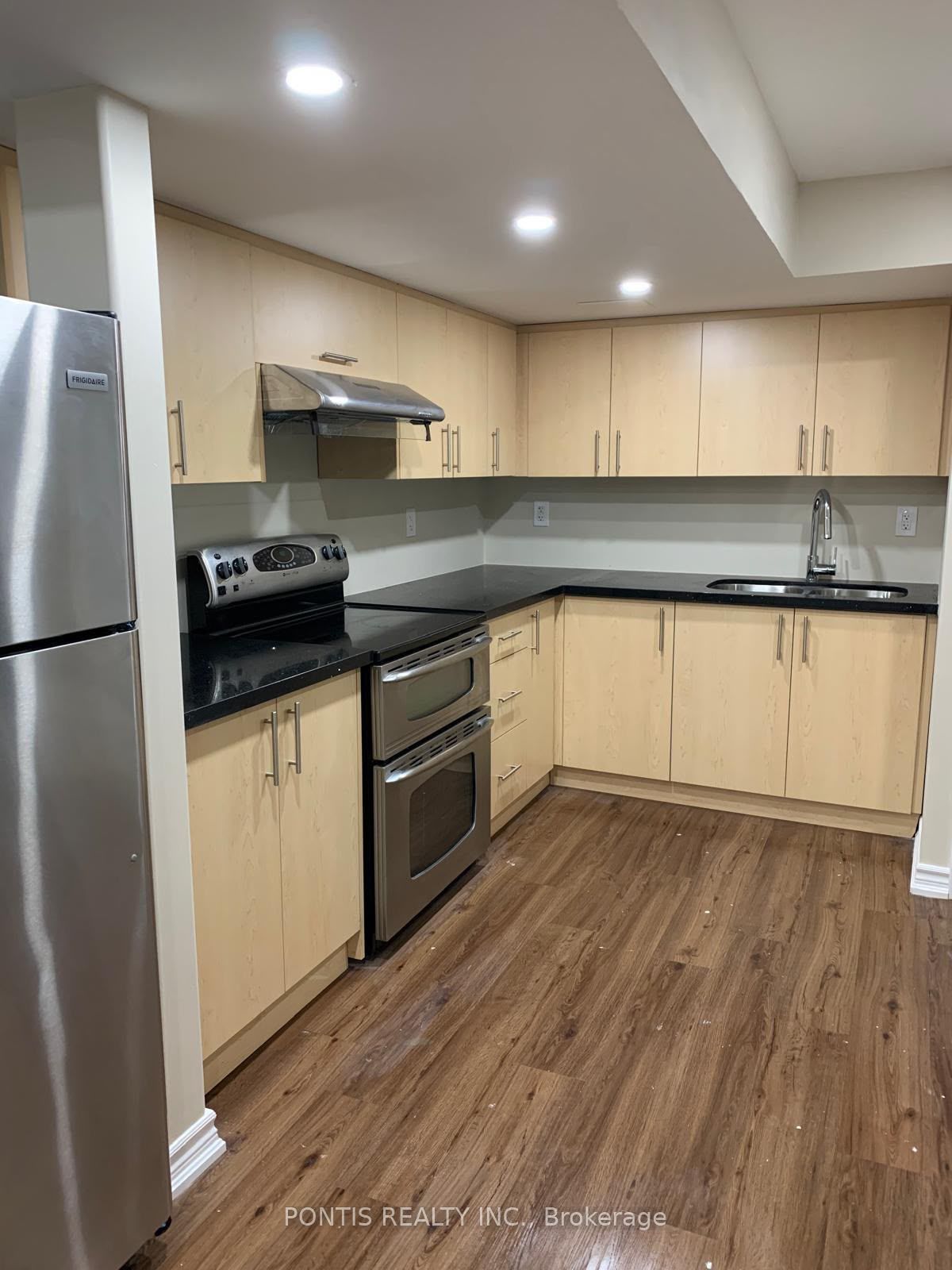 2489 Felhaber Crescent Basment
