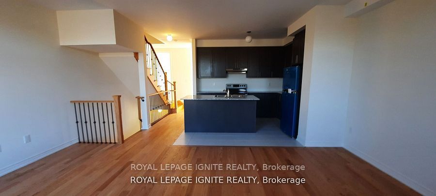 25 Queenpost Drive