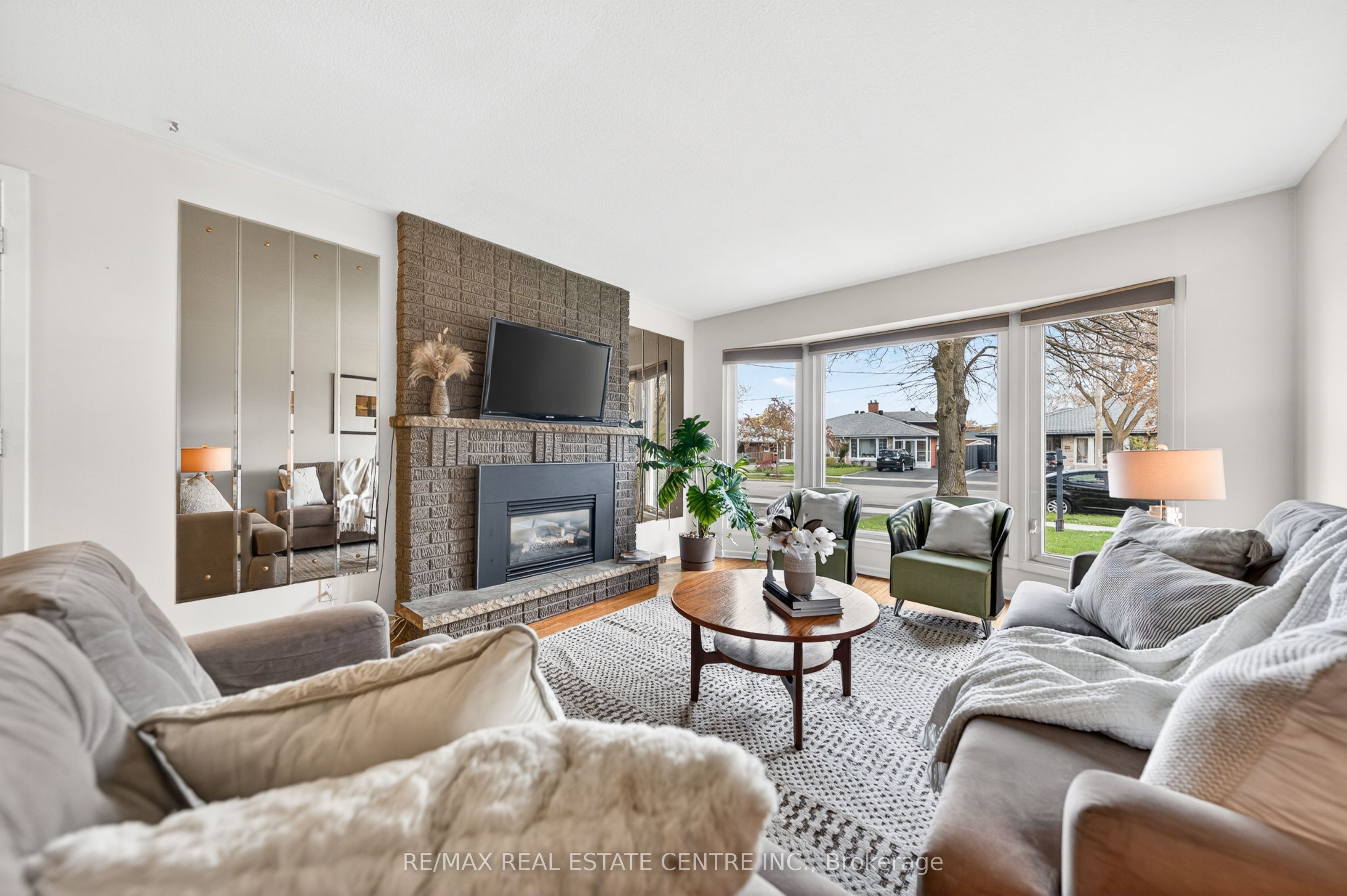 1177 Westerdam Road