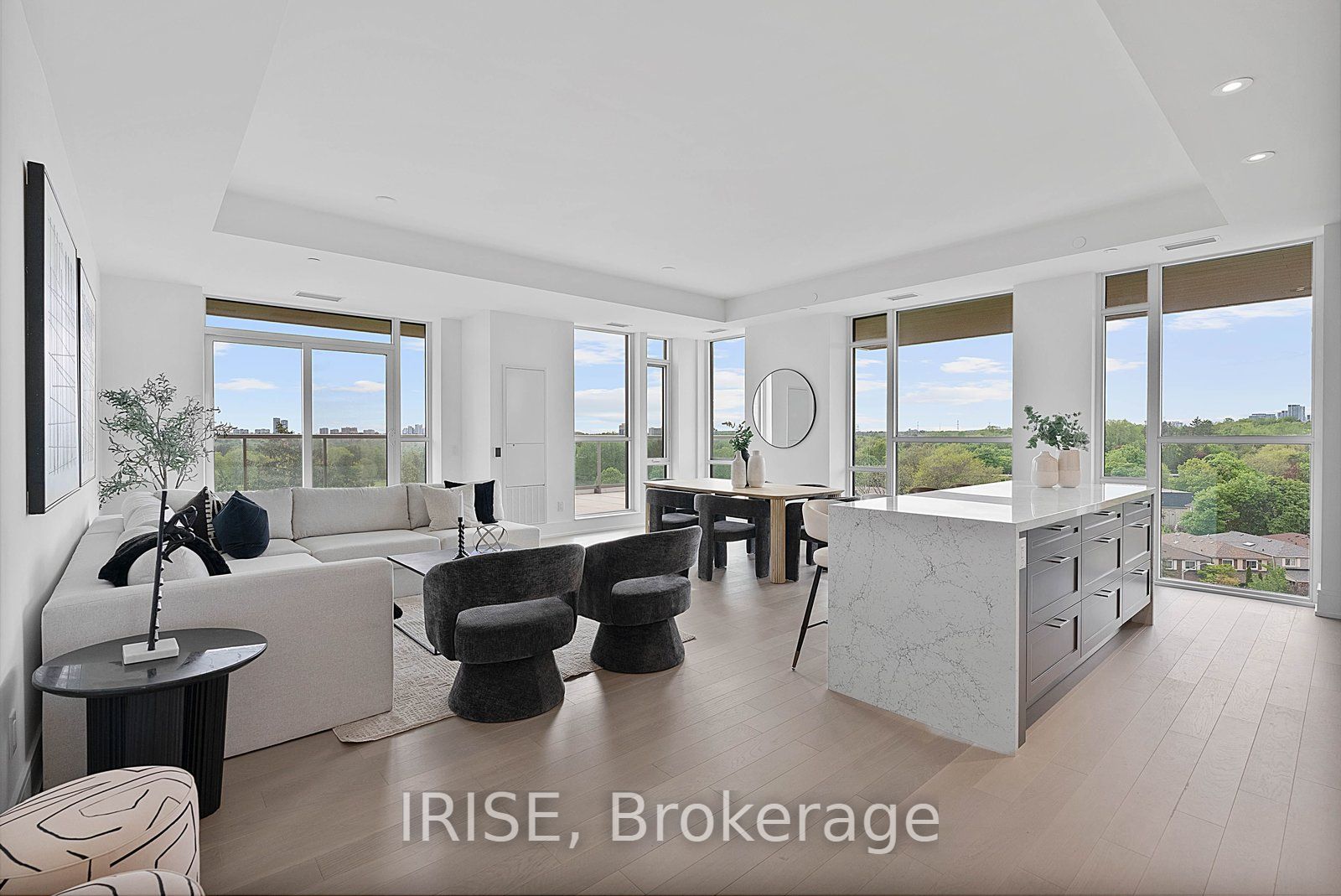 397 Royal Orchard Boulevard 708