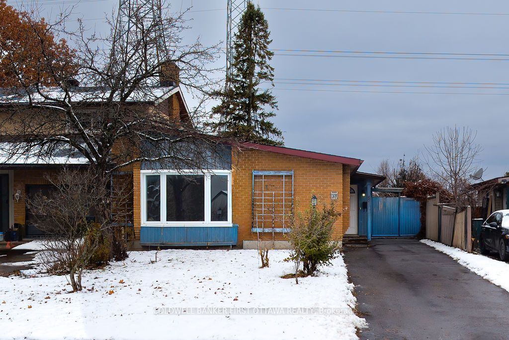 Photo of 57 Benlea Drive, Tanglewood - Grenfell Glen - Pineglen, ON K2G 4A3 (MLS # X12587018)