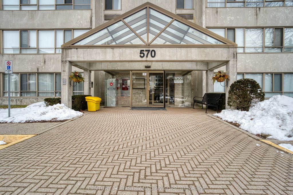 Photo of 570 Proudfoot Lane #912, London North, ON N6H 4Z1 (MLS # X12814878)