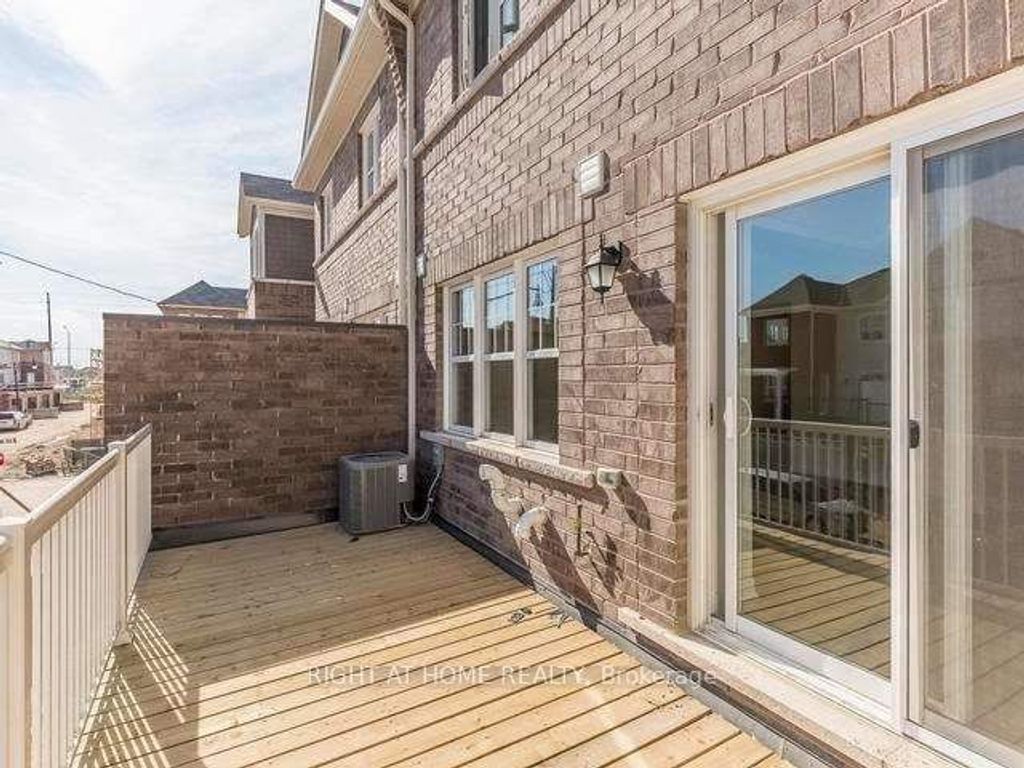 Photo of 4 Hafia Street #., Brampton, ON L7A 0A8 (MLS # W12874056)