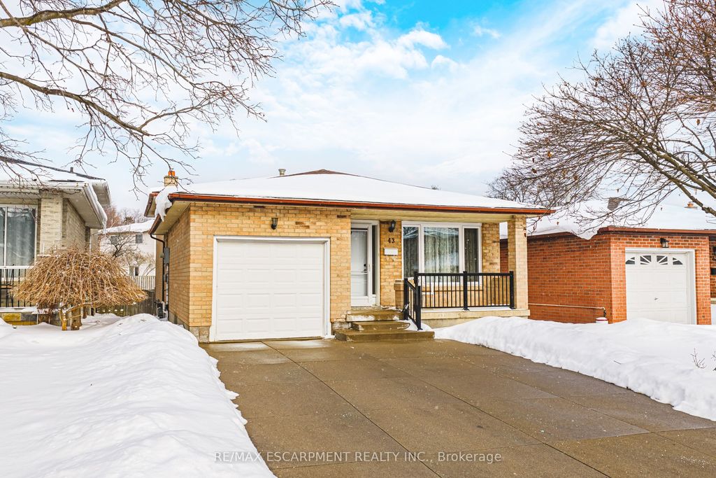Photo of 43 Everest Street, Hamilton, ON L8W 2J5 (MLS # X12773938)