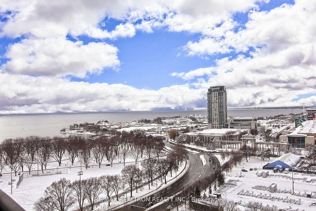 Photo of 219 Fort York Boulevard #2011, Toronto, ON M5V 1B1 (MLS # C12937404)