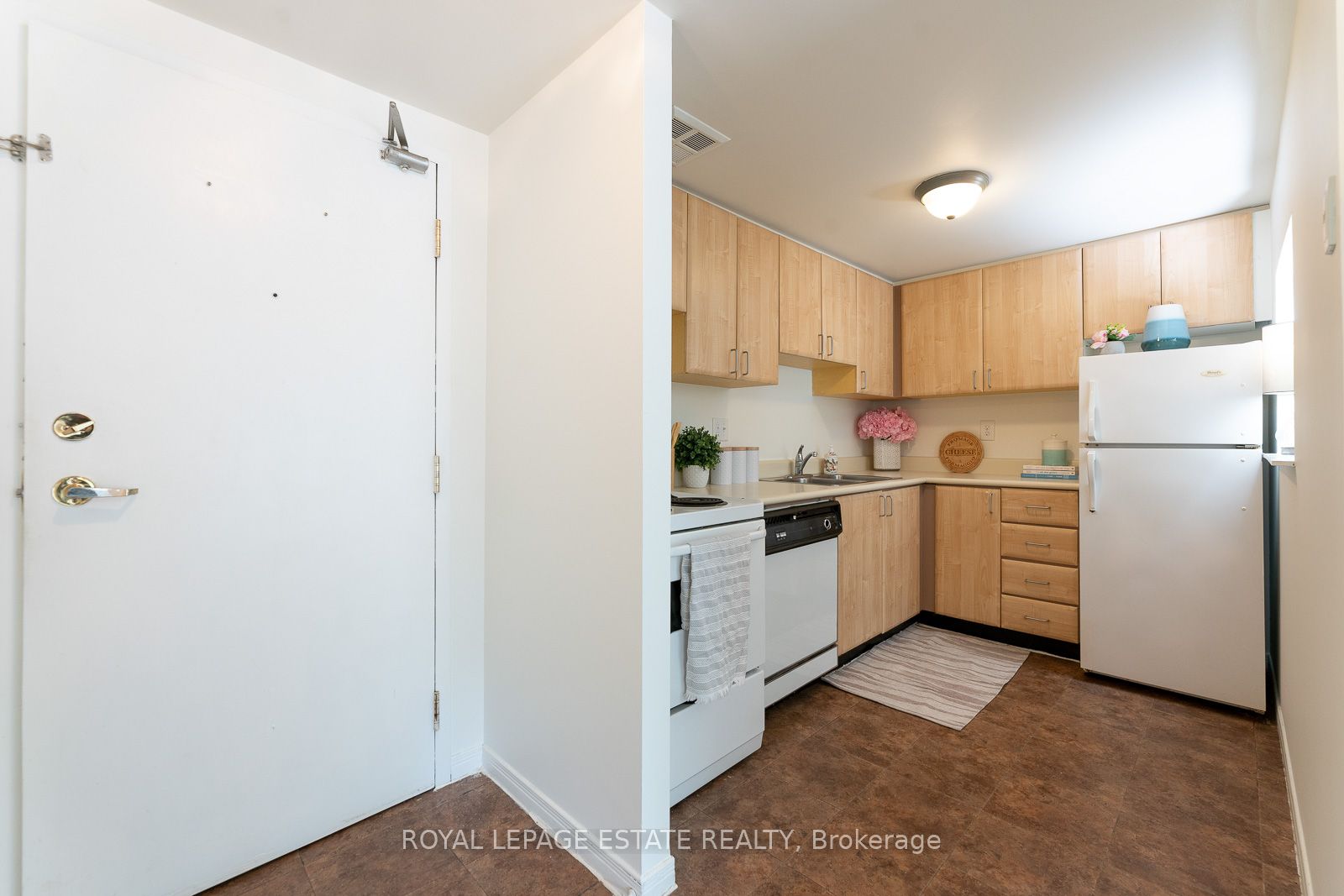 61 Main Street 106