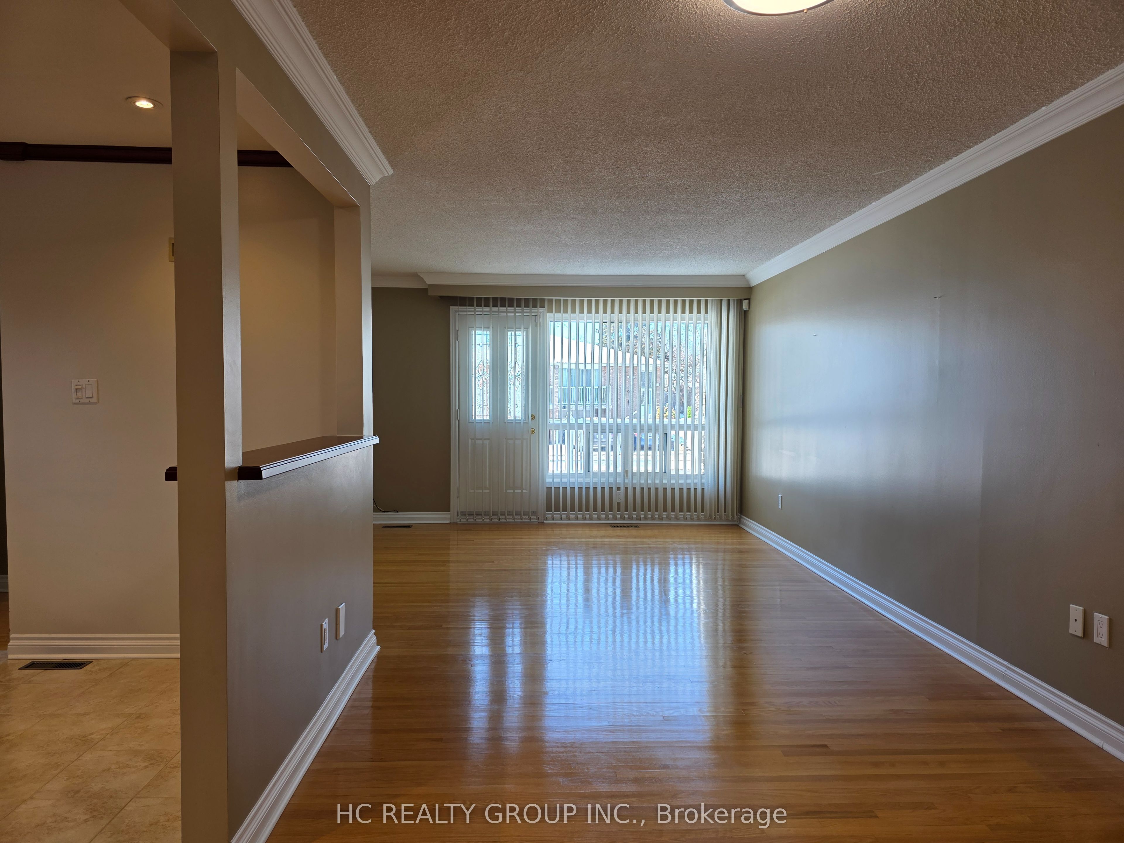 3161 Rymal Road (Main/Upper Level)