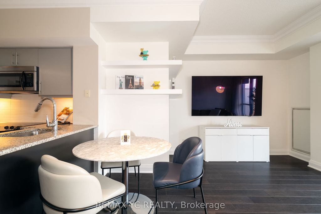 Photo of 83 Redpath Avenue #1709, Toronto, ON M4S 0A2 (MLS # C12696178)