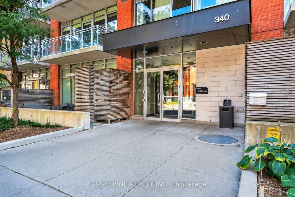 Photo of 340 Mcleod Street #750, Ottawa Centre, ON K2P 1A4 (MLS # X12405864)