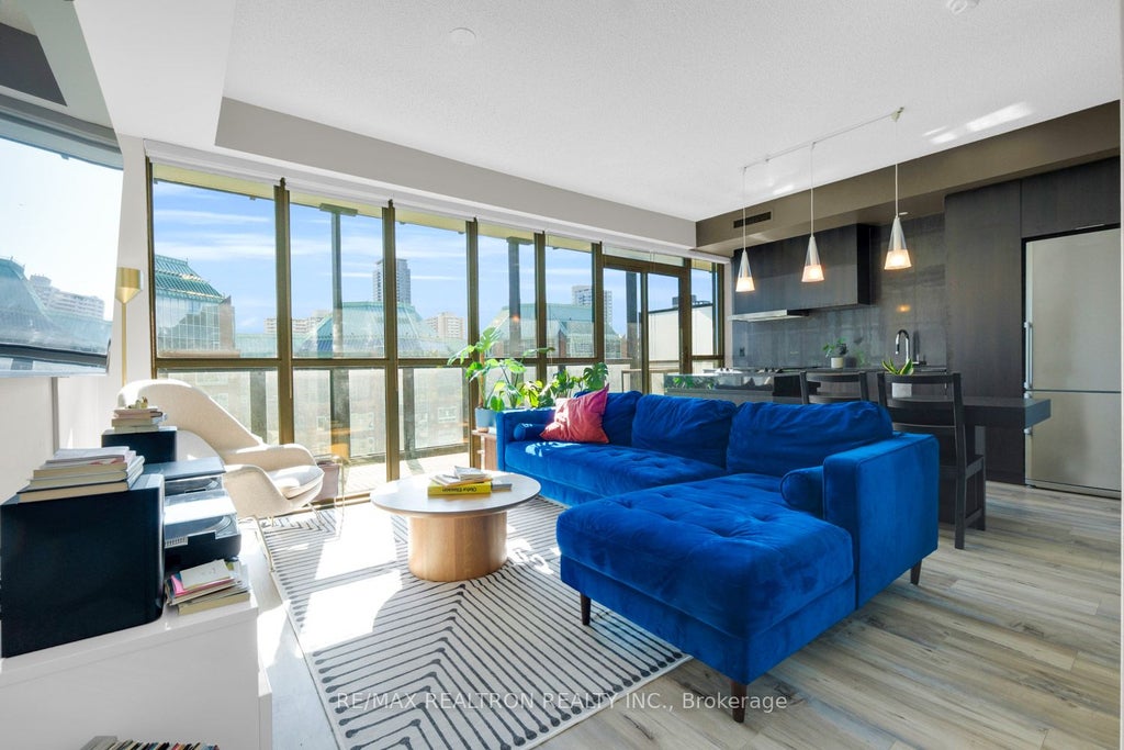 Photo of 101 Charles Street E #1311, Toronto, ON M4Y 0A9 (MLS # C13482104)