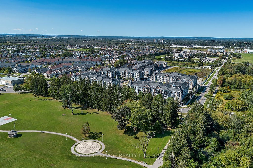 Photo of 660 Gordon Street #313, Whitby, ON L1N 0L1 (MLS # E13429006)