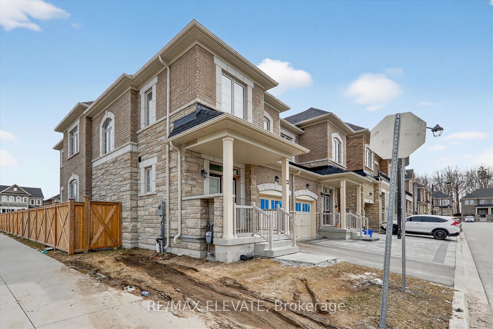 23 Reign Lane