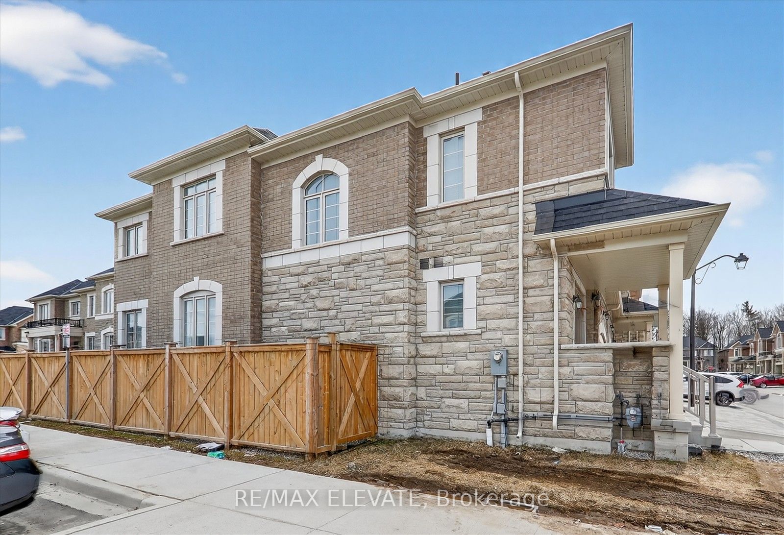 23 Reign Lane