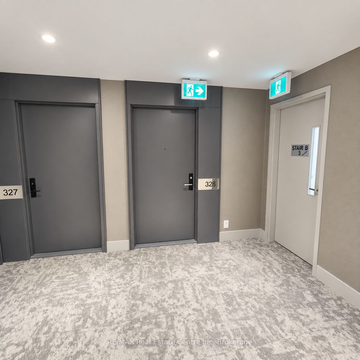 285 Dufferin Street 328