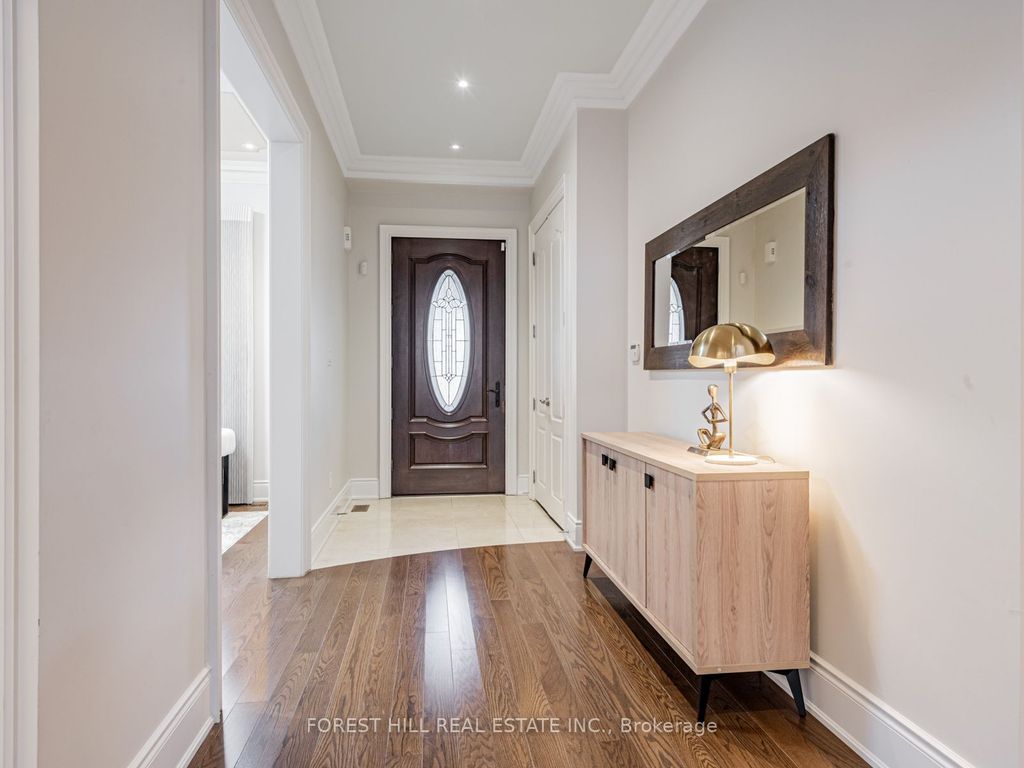 Photo of 6 Terrace Avenue, Toronto, ON M2R 1E9 (MLS # C12544826)