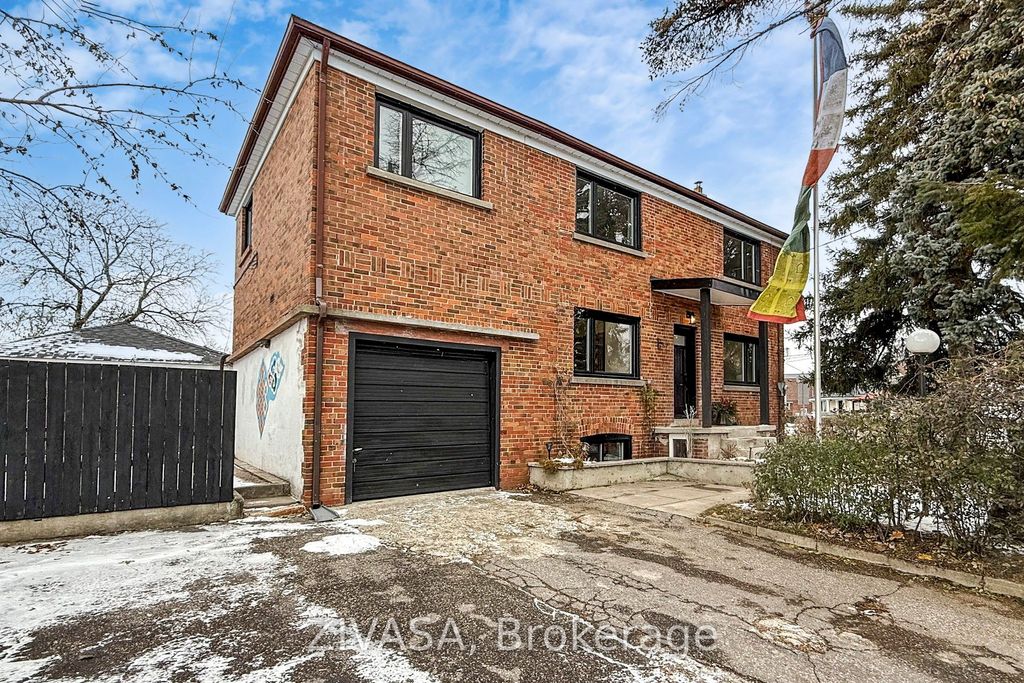 Photo of 67 Strathnairn Avenue, Toronto, ON M6M 2E9 (MLS # W12970260)