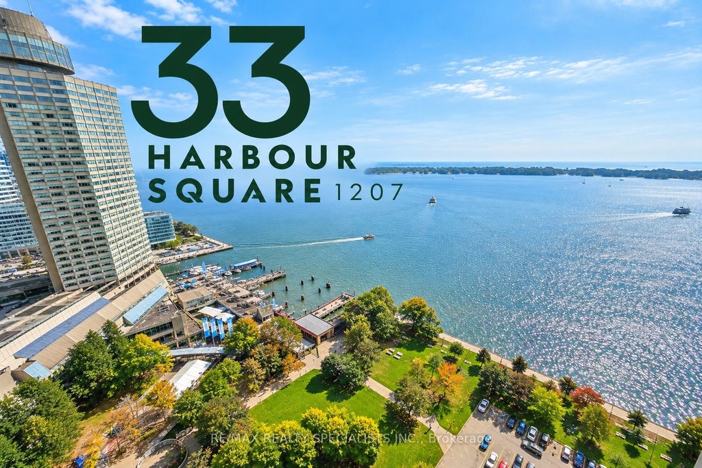 Photo of 33 Harbour Square #1207, Toronto, ON M5J 2G2 (MLS # C13794634)